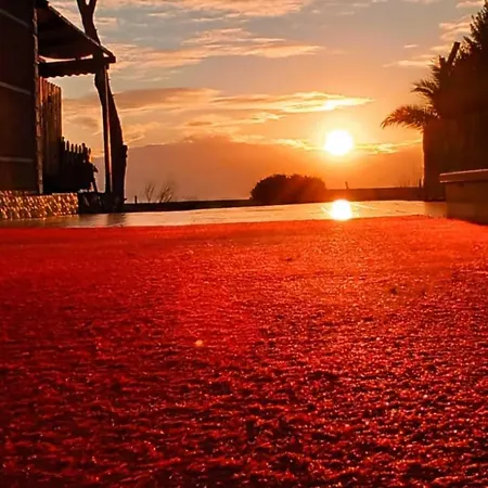 Ξενοδοχείο με διαμερίσματα Sunset Hill Buyukcekmece